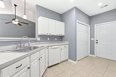 5823 N Cove Road, Gainesville, GA 30504 - Photo 12
