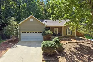 5823 N Cove Rd, Gainesville, GA 30504 - Photo 1