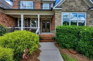 878 Heritage Lake Way, Grayson, GA 30017 - Photo 2