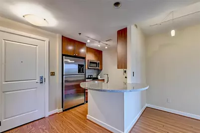 3338 Peachtree Road NE #504, Atlanta, GA 30326 - Photo 8