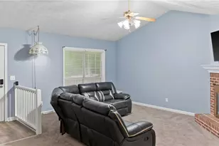 119 Bridget Dr, Hampton, GA 30228 - Photo 4