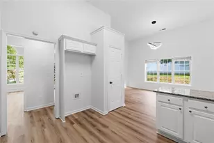 985 Waldwick Dr, Lawrenceville, GA 30045 - Photo 12