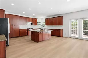 5025 Shelbourne Dr, Cumming, GA 30041 - Photo 6