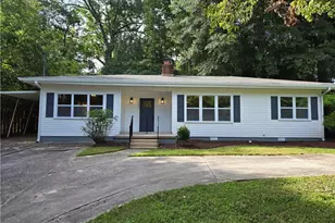 131 Mountain View Dr, Gainesville, GA 30501 - Photo 2