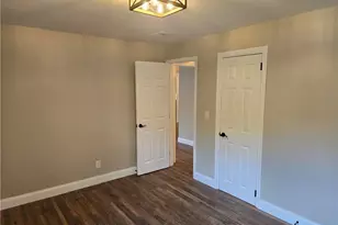 131 Mountain View Dr, Gainesville, GA 30501 - Photo 24