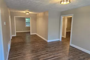 131 Mountain View Dr, Gainesville, GA 30501 - Photo 8