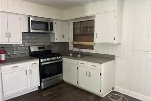 2740 Santa Barbara Dr NW, Atlanta, GA 30318 - Photo 2