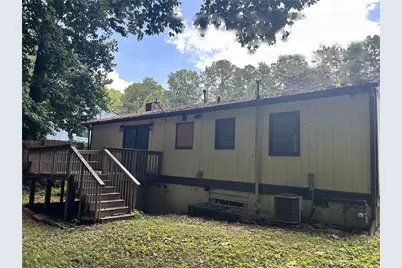 2740 Santa Barbara Drive NW, Atlanta, GA 30318 - Photo 6