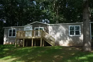 210 Woodland St, Homer, GA 30547 - Photo 2