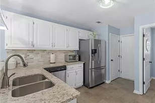 420 Colvin Dr, Locust Grove, GA 30248 - Photo 18
