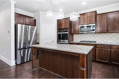 2053 Hamilton Lake Parkway, Buford, GA 30519 - Photo 14