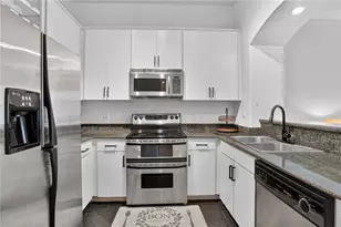 3445 Stratford Rd NE, Atlanta, GA 30326 - Photo 6
