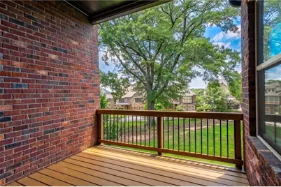 1642 Canopy Chase NE, Brookhaven, GA 30319 - Photo 8