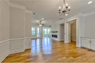 1642 Canopy Chase NE, Brookhaven, GA 30319 - Photo 12