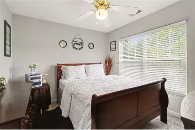8280 Mayfern Drive, Fairburn, GA 30213 - Photo 16