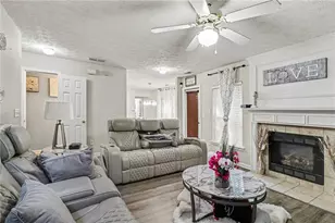 8280 Mayfern Dr, Fairburn, GA 30213 - Photo 8