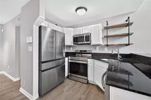 1031 State St NW, Atlanta, GA 30318 - Photo 10