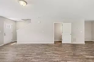 319 Ashigan, Union City, GA 30291 - Photo 14
