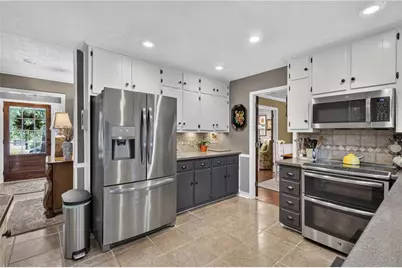 1701 Driftwood Place, Snellville, GA 30078 - Photo 12