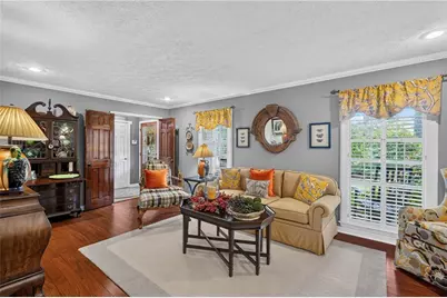1701 Driftwood Place, Snellville, GA 30078 - Photo 6