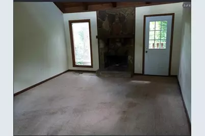 257 Castleair Drive NE, Kennesaw, GA 30144 - Photo 2