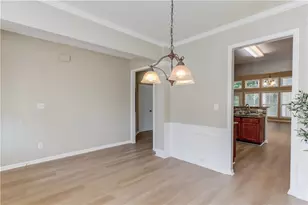 2128 Staunton Dr, Duluth, GA 30096 - Photo 8