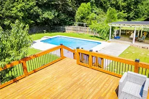 327 Swan Dr, Hiram, GA 30141 - Photo 2