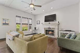 1458 Hedgewood Ln NW, Kennesaw, GA 30152 - Photo 8