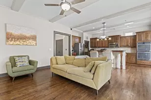 1458 Hedgewood Ln NW, Kennesaw, GA 30152 - Photo 10