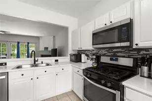 3737 Berkeley Crossing, Duluth, GA 30096 - Photo 8