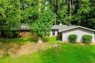1328 Hidden Hills Pkwy, Stone Mountain, GA 30088 - Photo 2