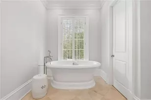 39 W Wesley Rd NW, Atlanta, GA 30305 - Photo 26
