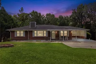 3651 Ledan Rd, Gainesville, GA 30506 - Photo 2