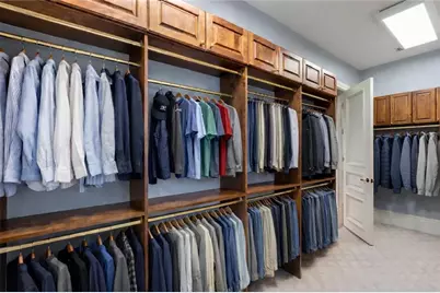 675 W Paces Ferry Unit #10 Road NW, Atlanta, GA 30327 - Photo 34