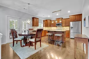 923 Van Briggle Path NE, Sugar Hill, GA 30518 - Photo 4