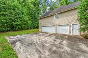 6920 Autumn Hills Dr, Cumming, GA 30028 - Photo 20