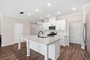 6458 Lanier Harbor Lndg, Buford, GA 30518 - Photo 10