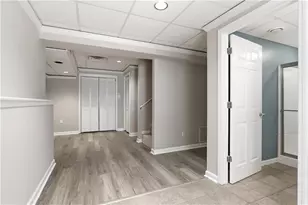 810 Devenish Ln, Roswell, GA 30075 - Photo 38