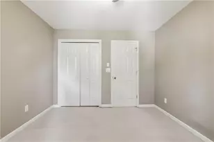810 Devenish Ln, Roswell, GA 30075 - Photo 22