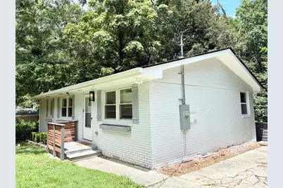 3561 NW Fairburn Place NW, Atlanta, GA 30331 - Photo 2