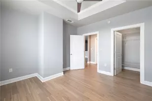 325 E Paces Ferry Road NE, Atlanta, GA 30305 - Photo 18