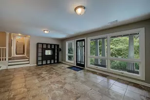 305 River Knoll Dr, Sandy Springs, GA 30328 - Photo 42