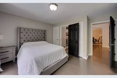 305 River Knoll Drive, Sandy Springs, GA 30328 - Photo 32