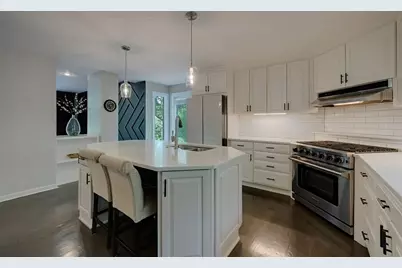 305 River Knoll Drive, Sandy Springs, GA 30328 - Photo 14
