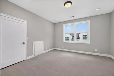 124 W Wieuca Road NE, Sandy Springs, GA 30342 - Photo 22