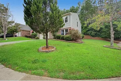 425 Moonlit Trail, Dallas, GA 30132 - Photo 4