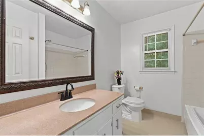 5497 Georgetown Trace SW, Lilburn, GA 30047 - Photo 28