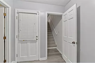 5497 Georgetown Trace SW, Lilburn, GA 30047 - Photo 20