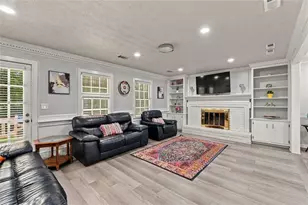 5497 Georgetown Trce SW, Lilburn, GA 30047 - Photo 10