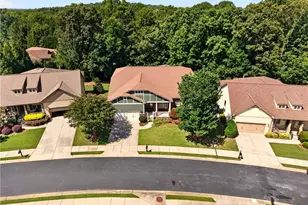 408 Larkspur Dr, Canton, GA 30114 - Photo 8